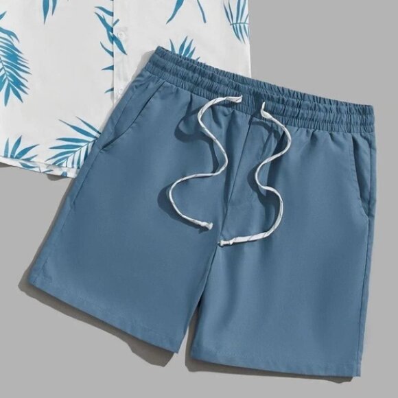 Tropical Print Vacation Style Men's Shirt & Shorts Set - Picture 3 of 6